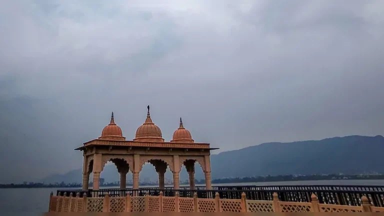 राजस्थान में थम गई बारिश, उमस भरी गर्मी से लोग परेशान; मौसम विभाग ने जारी किया नया अपडेट