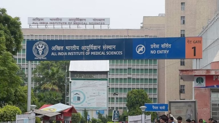 अगस्त 2026 में सरकारी नौकरी का मौका: AIIMS, JSSC, AAI समेत हजारों पदों पर भर्ती, जानें आवेदन की आखिरी तारीख