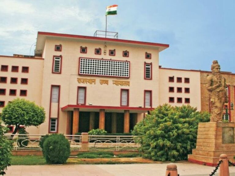 हाईकोर्ट ने 468 अफसर-कर्मचारियों के तबादलों पर लगाई रोक, 2 महीने में बनेगी ट्रांसफर पॉलिसी