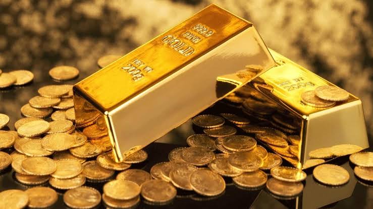 सोना-चांदी के दाम में गिरावट, चांदी ₹3,742 सस्ती; सोना ₹269 टूटा