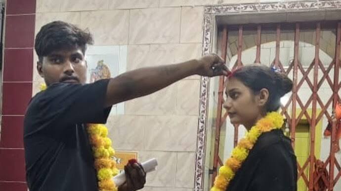 पत्नी ने पति से अलग होकर प्रेमी के साथ रहने की इच्छा जताई, पति ने खुद कराई शादी